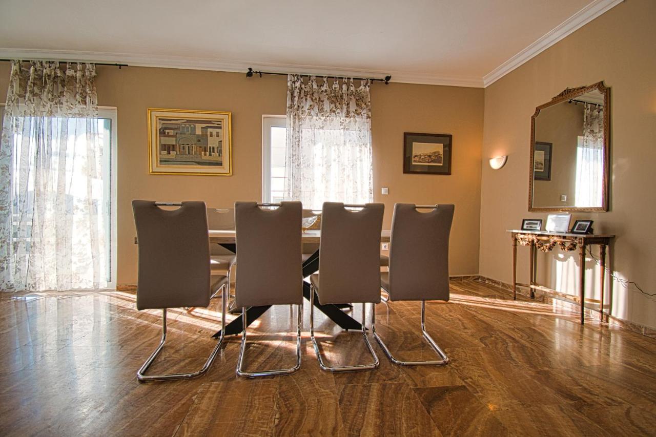 Elegant Flat Marousi District Apartment Athens Ngoại thất bức ảnh